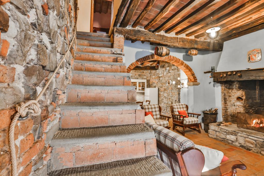 ペルジネ・ヴァルダルノ Casa Di Vignoloヴィラ エクステリア 写真
